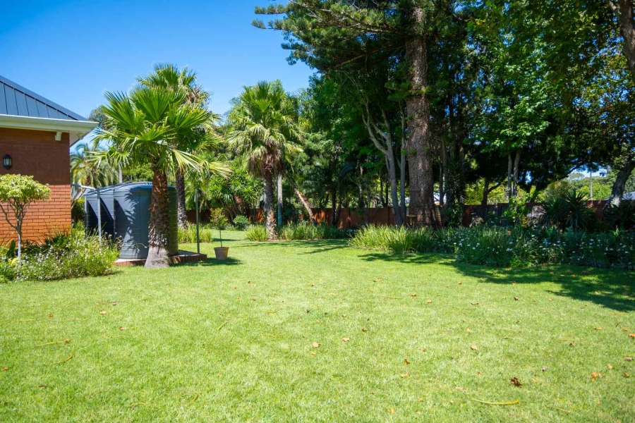 5 Bedroom Property for Sale in Walmer Eastern Cape